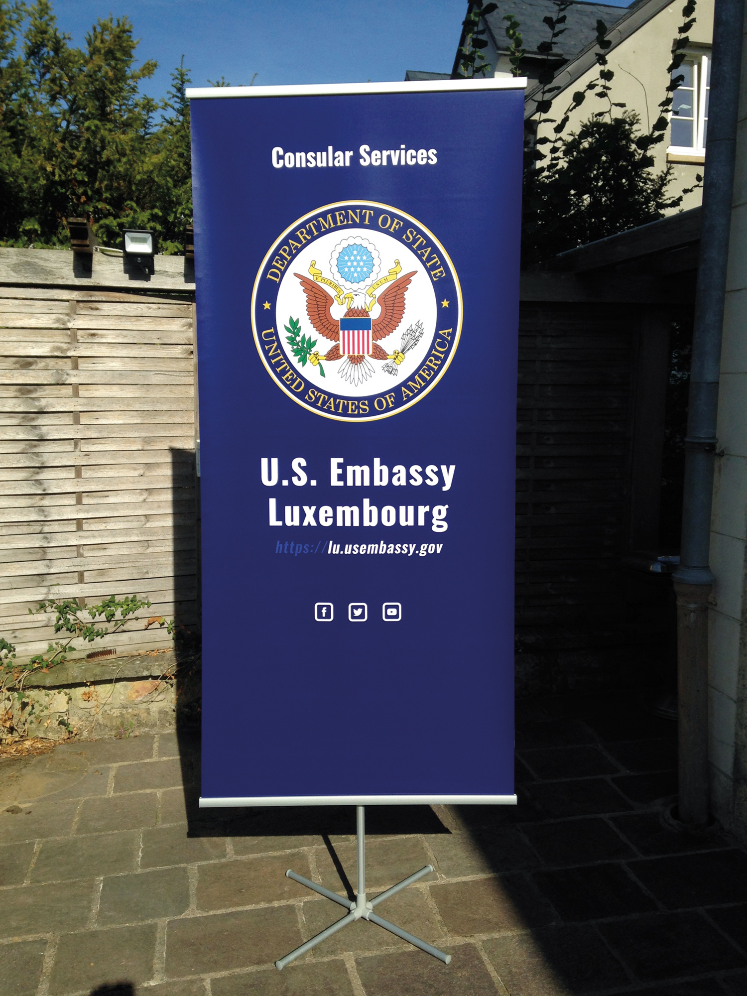 American embassy luxembourg banner