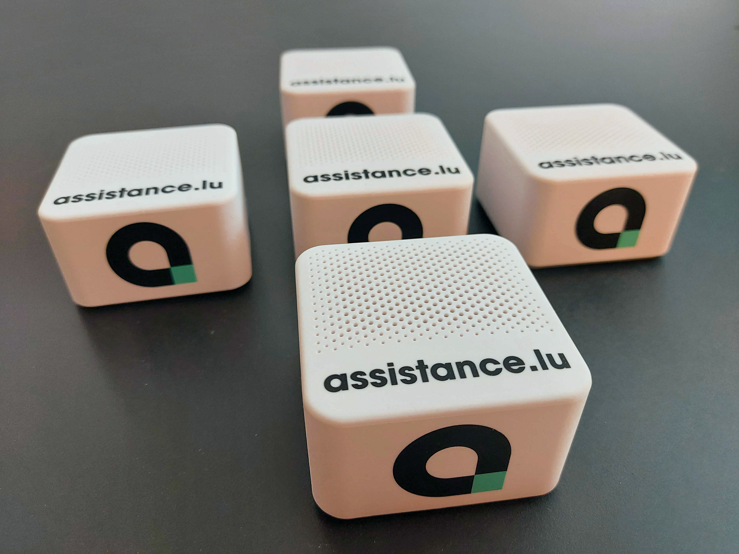Assistance lu enceinte connectee bluetooth